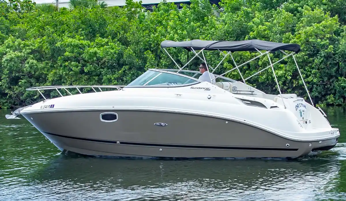 Sea Ray 260 Sundancer 4