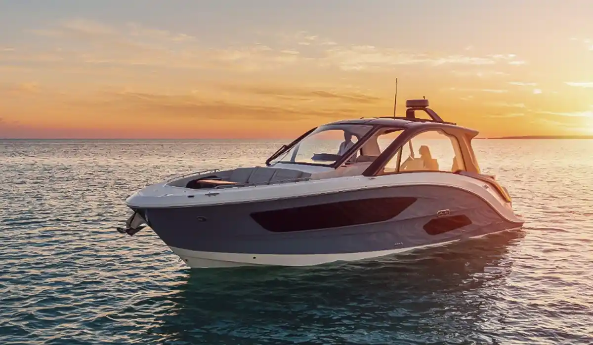 Sea Ray Sundancer 370