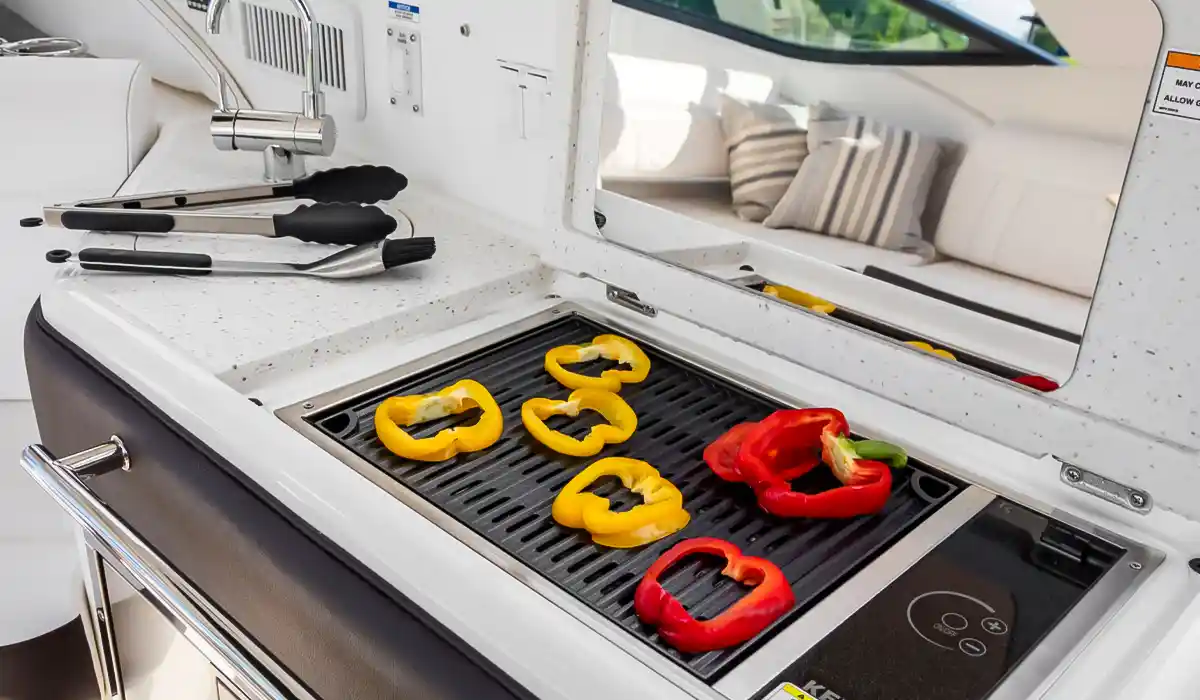 Sea Ray Sundancer 350